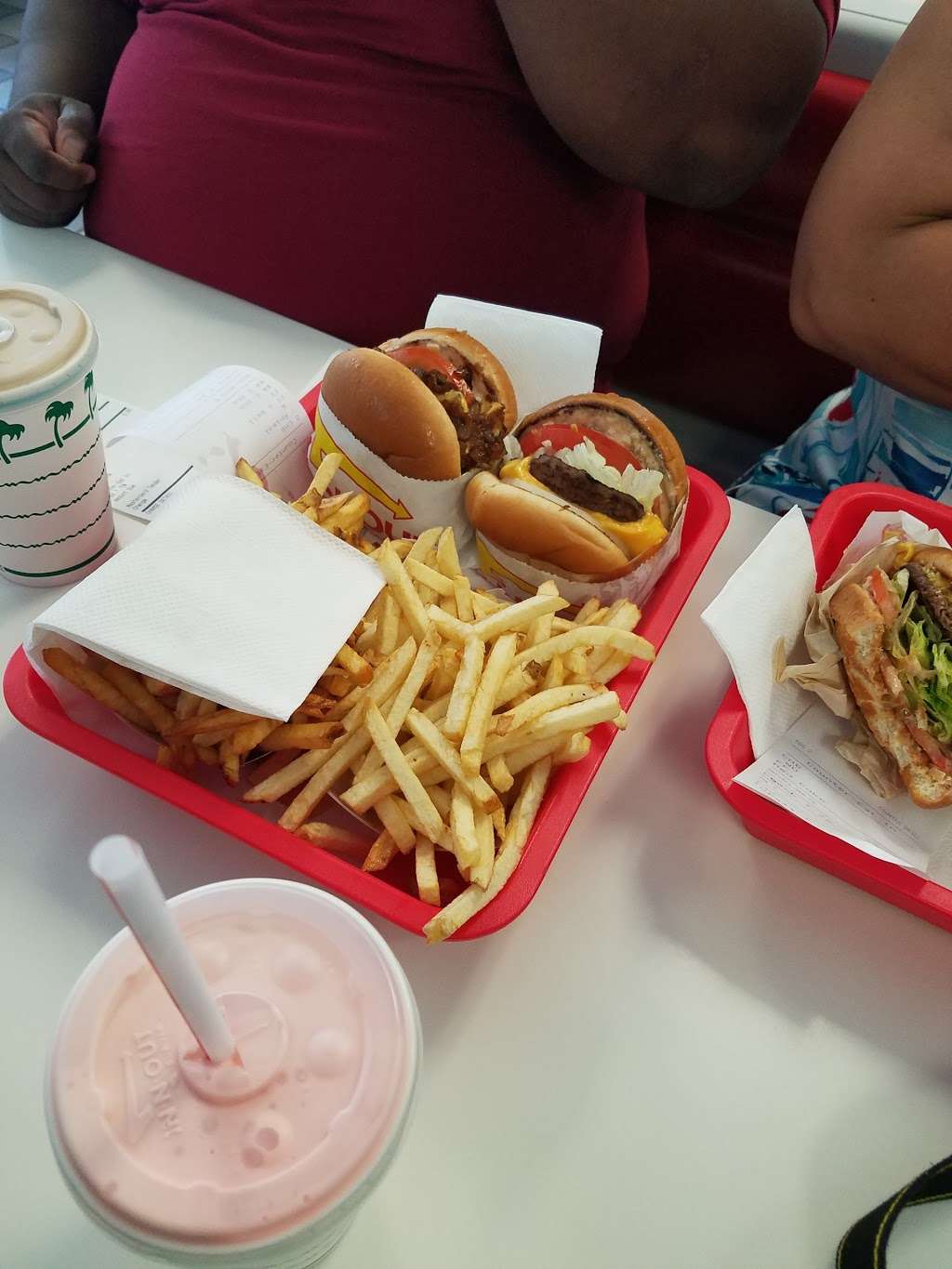 In-N-Out Burger | 820 W Imola Ave, Napa, CA 94559, USA | Phone: (800) 786-1000