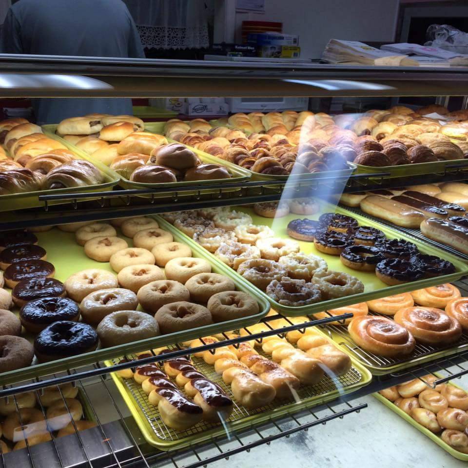 Donut Express | 2606 S Cherry Ln C, Fort Worth, TX 76116, USA | Phone: (817) 696-9415