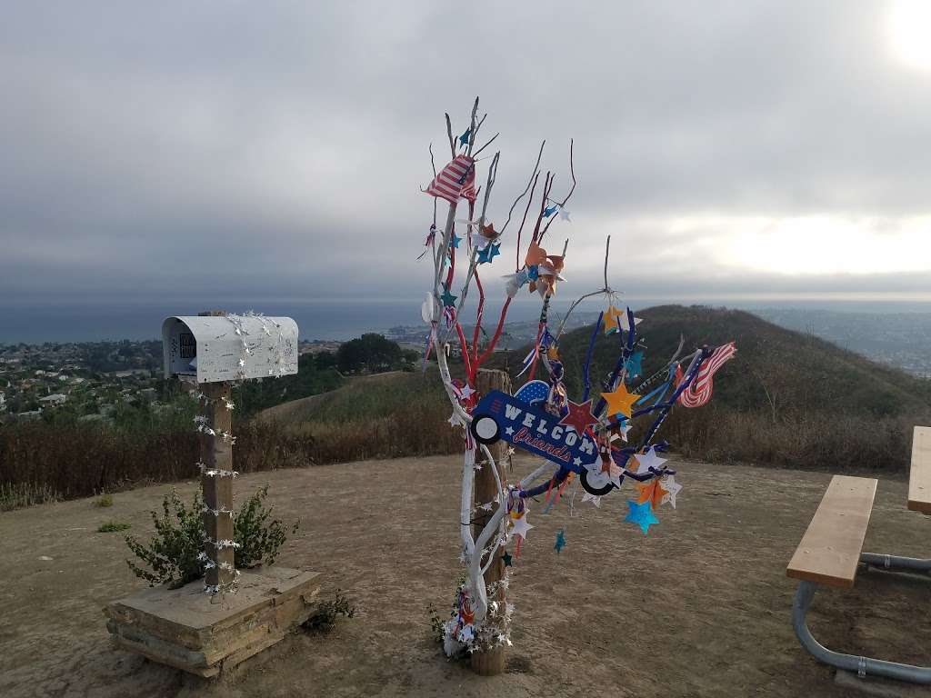 Patriots Hill | Flagpole Hill, San Juan Capistrano, CA 92675