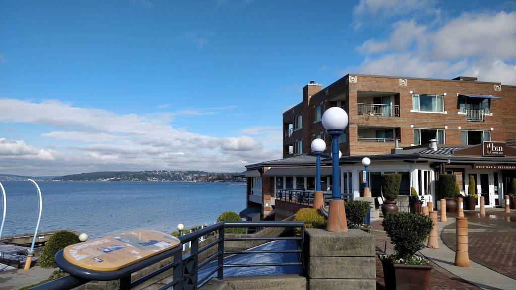 The Woodmark Hotel | 1200 Carillon Point, Kirkland, WA 98033, USA | Phone: (425) 822-3700