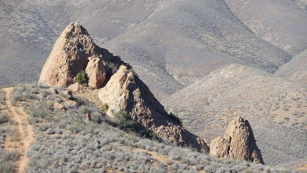 Texas Canyon Rock Climbing Area | Vasquez Truck Trail, Santa Clarita, CA 91390, USA
