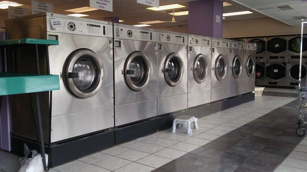 Mr Kleen Laundromat | 272 Christiana Rd, New Castle, DE 19720, USA | Phone: (302) 324-8797