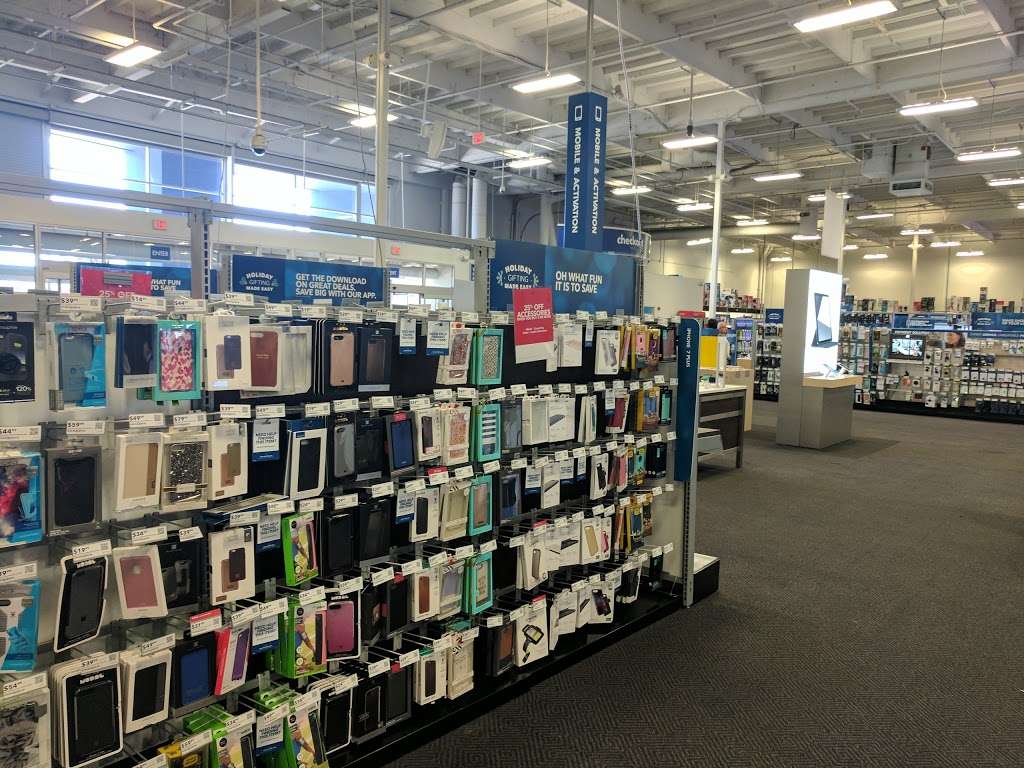 Best Buy | 63 Ranch Dr, Milpitas, CA 95035, USA | Phone: (408) 942-0201