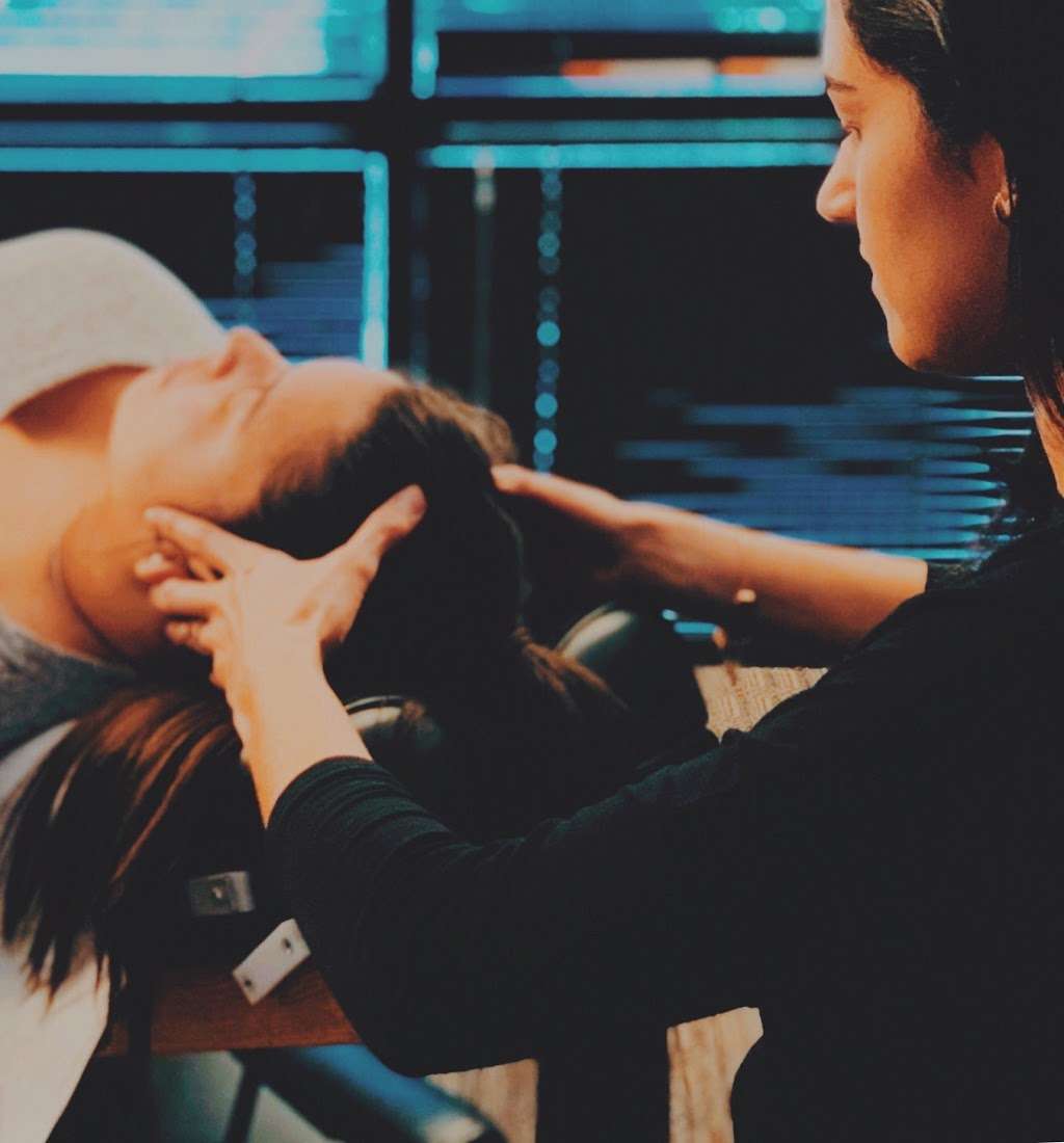 Health Expression Family Chiropractic, LLC | 3519 E Shea Blvd Suite 132, Phoenix, AZ 85028, USA | Phone: (602) 334-8392