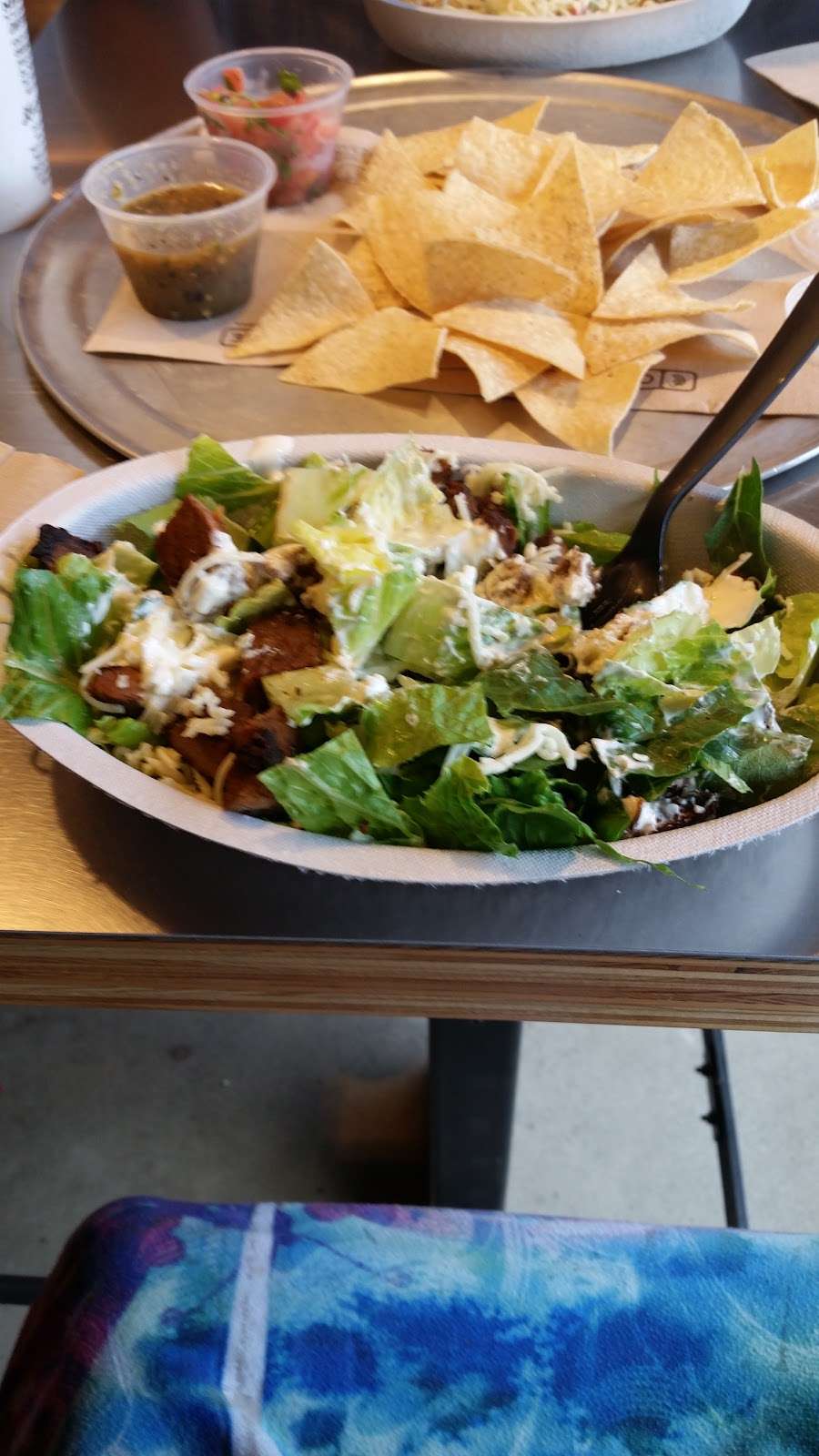 Chipotle Mexican Grill | 3114 Tilghman St, Allentown, PA 18104, USA | Phone: (610) 437-3401