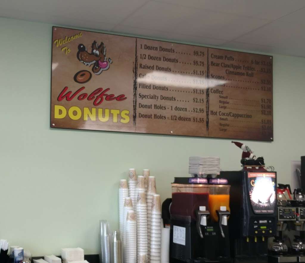 Wolfee Donuts | 364190020, Menifee, CA 92584, USA | Phone: (951) 990-5209