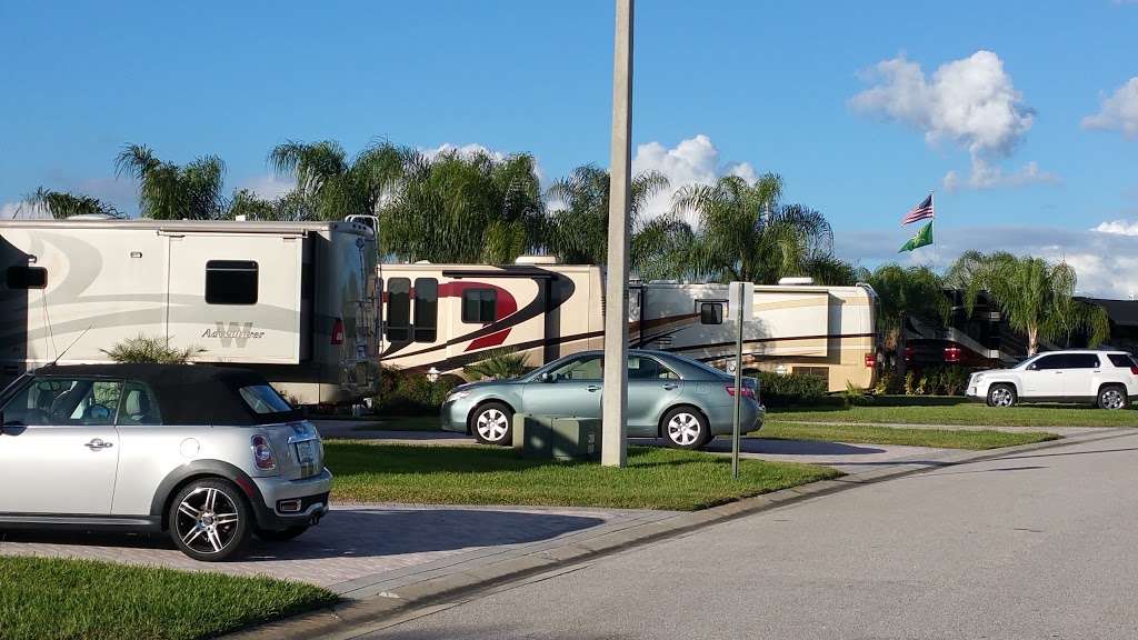 Bay Lake Motorcoach Resort | 2750 Baylake Resort Rd, Polk City, FL 33868, USA | Phone: (888) 223-6418