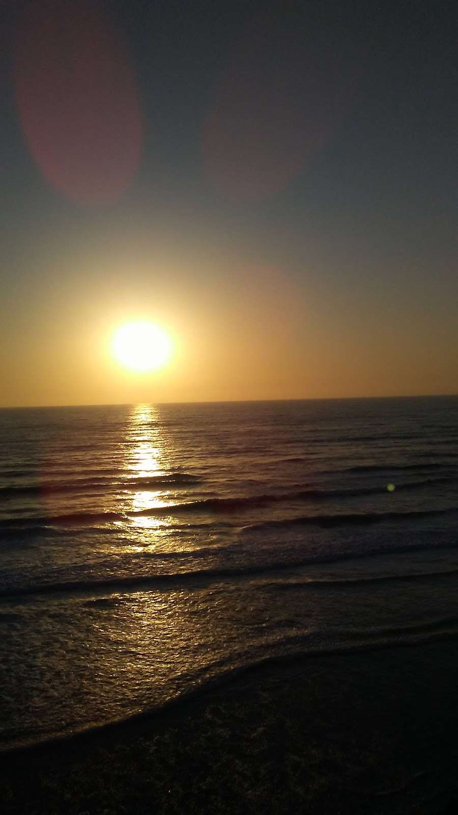 Solana Beach Vacation Rentals | 815 Beach Front Dr, Solana Beach, CA 92075, USA | Phone: (760) 402-9102