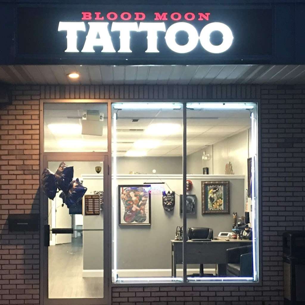 Blood Moon Tattoo | 760 US-46 #17, Kenvil, NJ 07847, USA | Phone: (973) 577-1990