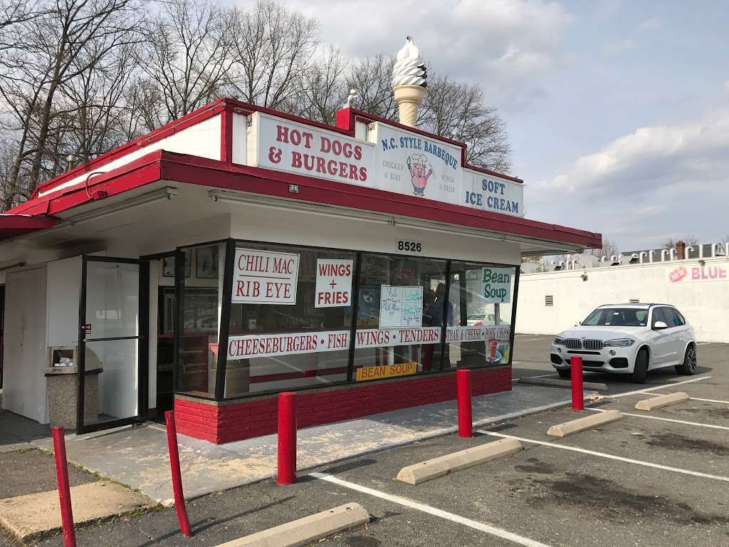 Johnny Macs Rib Shack | 8526 Richmond Hwy, Alexandria, VA 22309, USA | Phone: (703) 360-2200