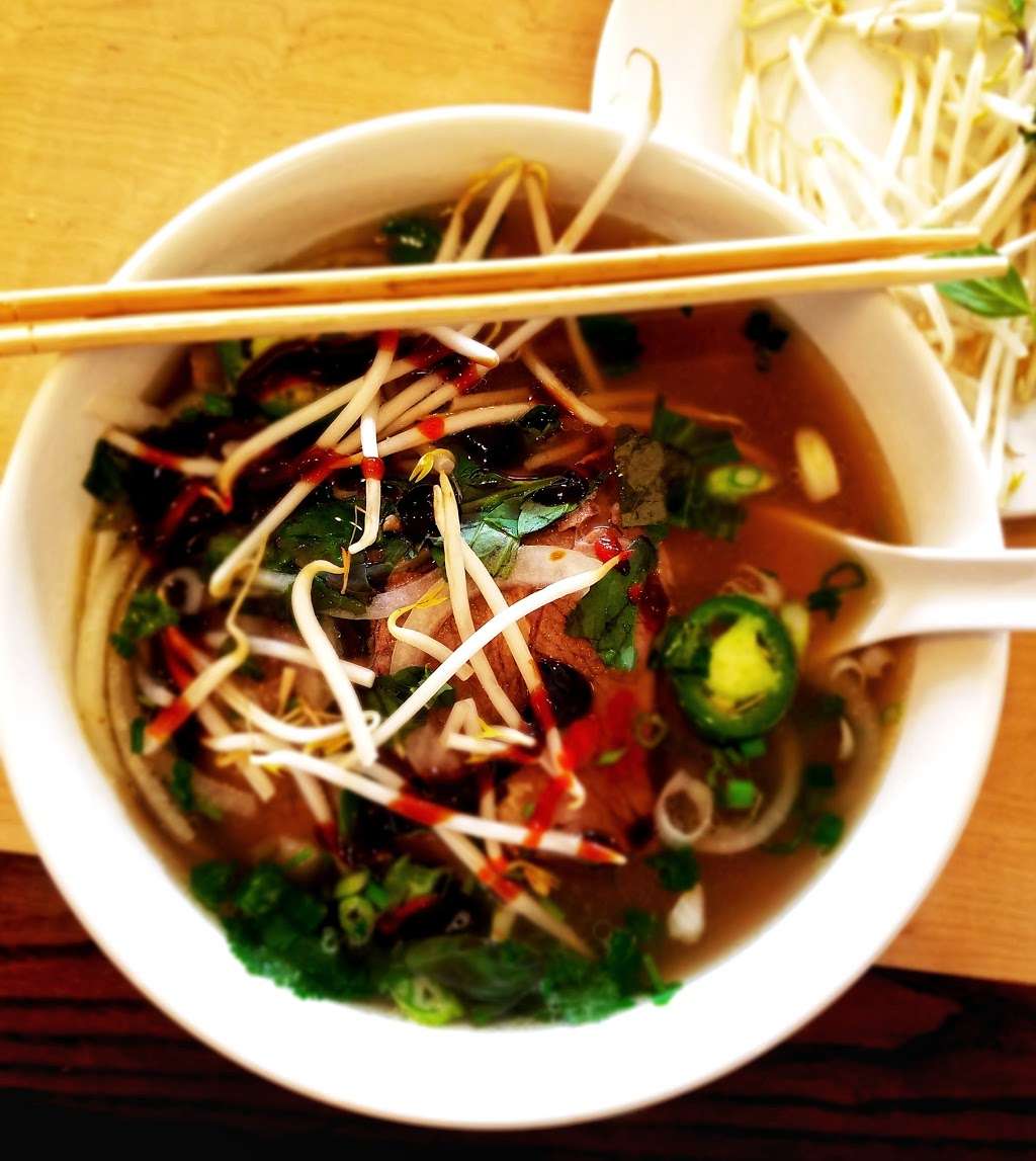 Pho TYC | 32475 Clinton Keith Rd # 107, Wildomar, CA 92595, USA | Phone: (951) 609-1636