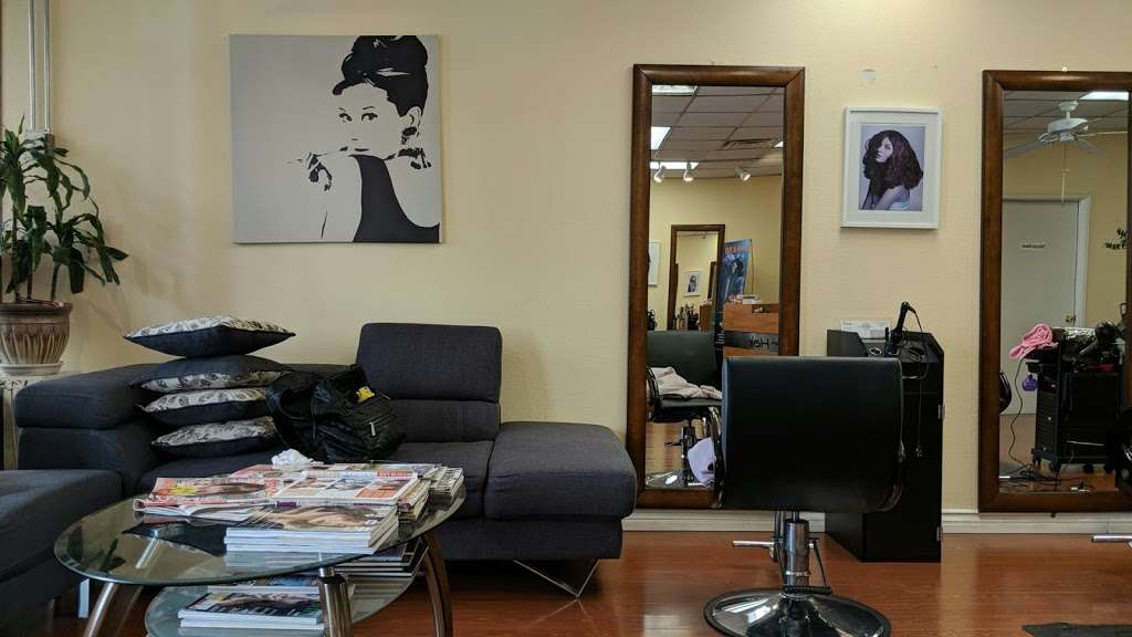 Joannes Hair | 4981 La Palma Ave, La Palma, CA 90623, USA | Phone: (562) 335-7336