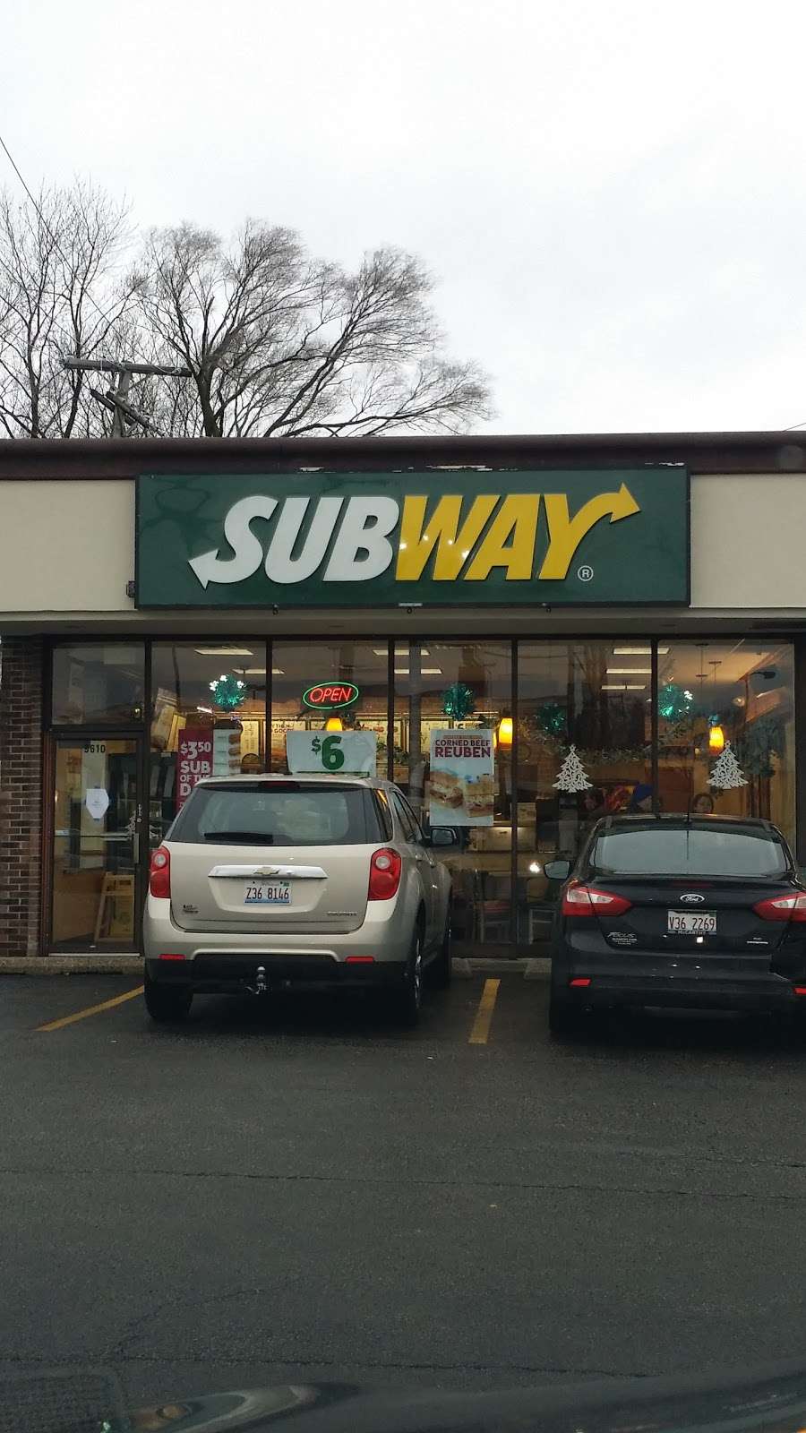 Subway Restaurants | 9610 S Cicero Ave, Oak Lawn, IL 60453, USA | Phone: (708) 425-7827