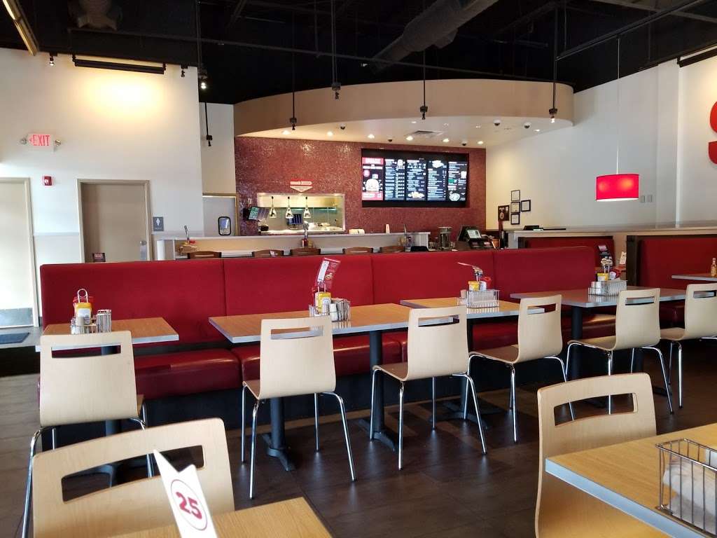 Smashburger | 368 NJ-10, East Hanover, NJ 07936 | Phone: (862) 701-5411