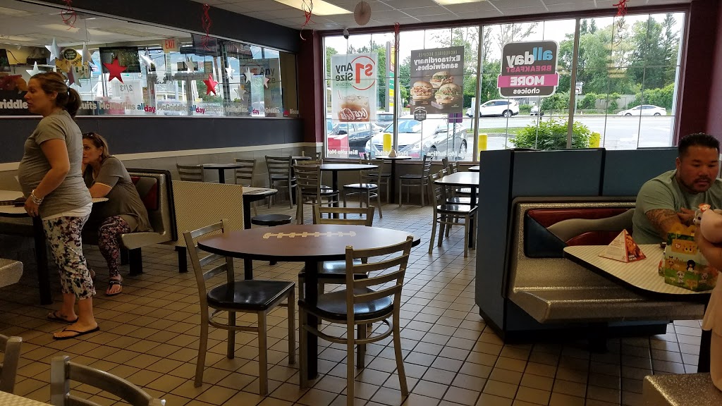 McDonalds | 212 North St, Foxborough, MA 02035, USA | Phone: (508) 543-0165