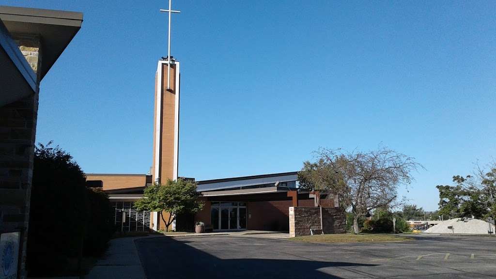 Christ Church United Methodist | 5109 Washington Ave, Racine, WI 53406, USA | Phone: (262) 632-1607