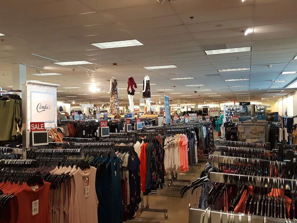 Kohls Oak Creek | 9035 S Howell Ave, Oak Creek, WI 53154, USA | Phone: (414) 764-7200