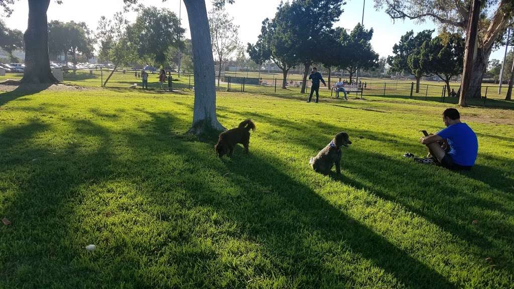 Rio San Gabriel dog park | Rio San Gabriel Park, 9612, Ardine St, Downey, CA 90241, USA
