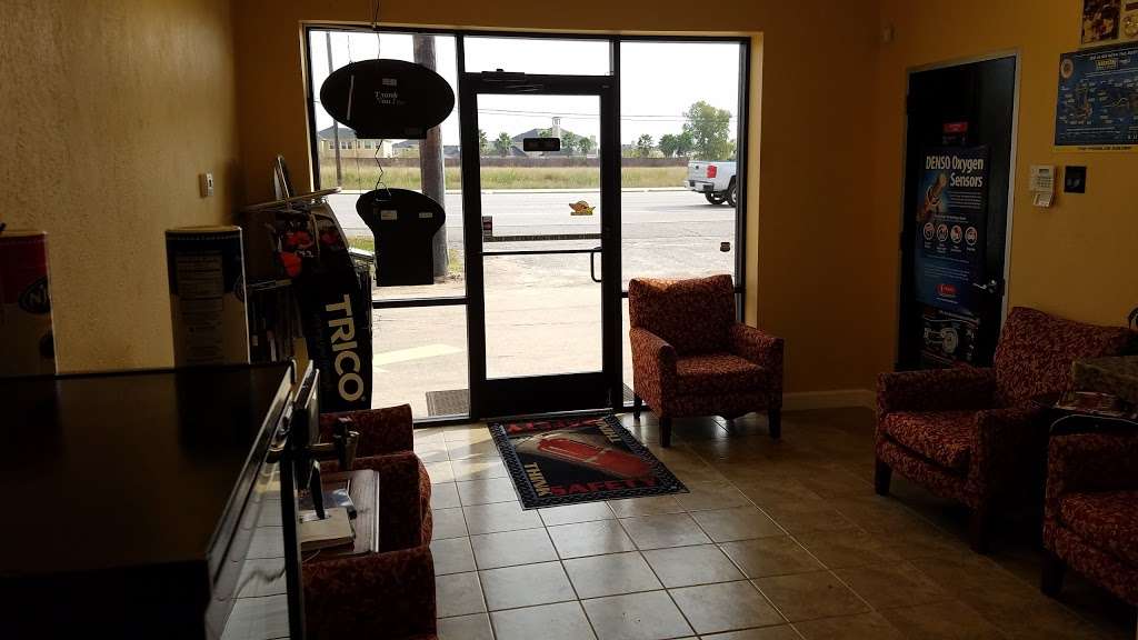 Just Right Car Care Center | 1718 S. Hwy 6 Houston, TX 77077, Houston, TX 77077, USA | Phone: (281) 741-0606