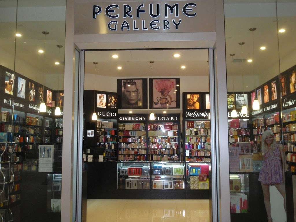Perfume Gallery | 5137 N Montclair Plaza Ln, Montclair, CA 91763, USA | Phone: (909) 445-0022