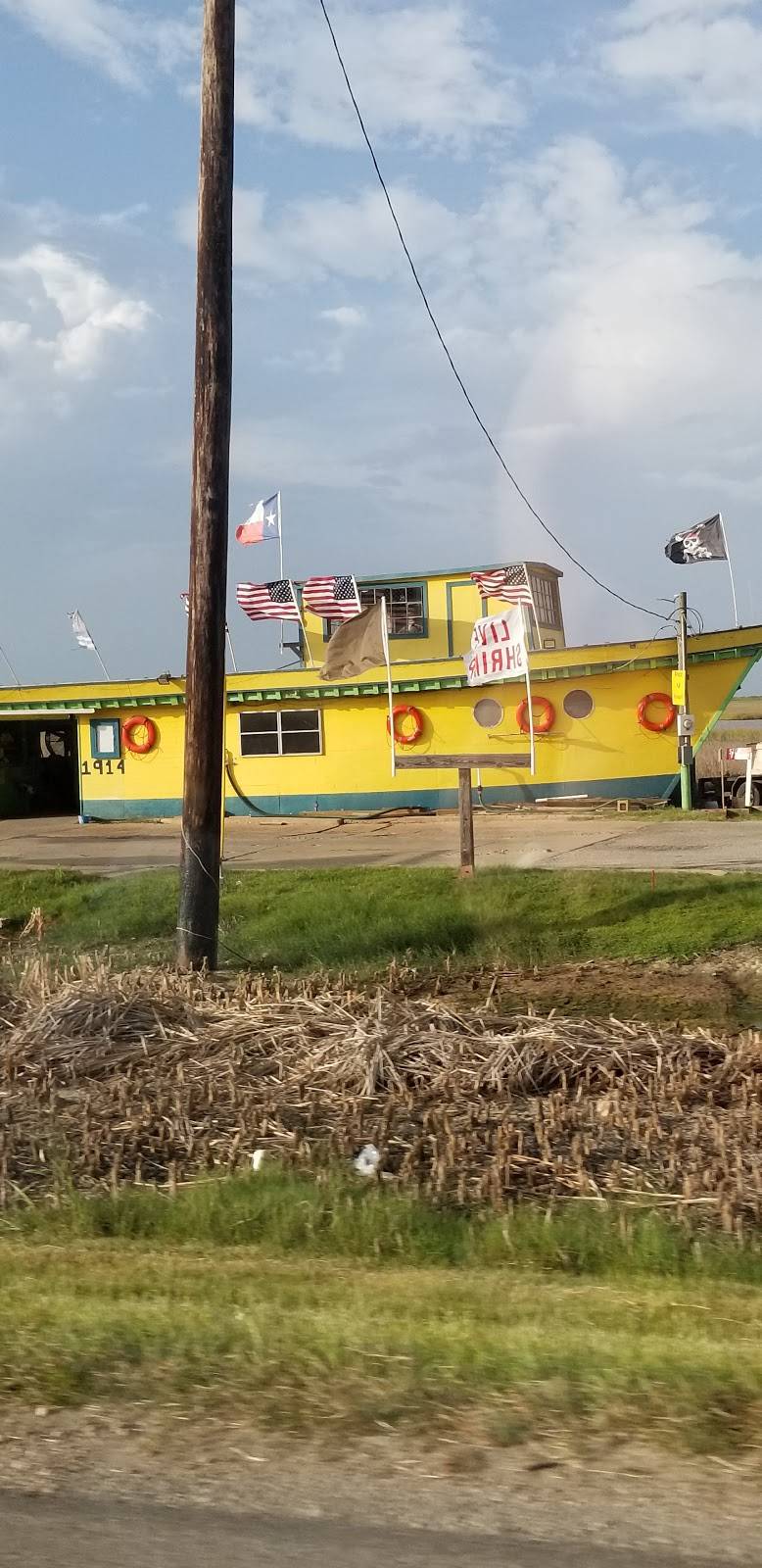 HookErs Bait Stop | 1914 East, TX-332, Freeport, TX 77541, USA | Phone: (979) 239-3474