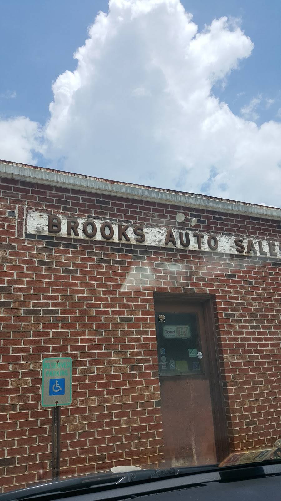 Brooks Auto Sales Inc | 1140 Broadstreet Rd, Oilville, VA 23129, USA | Phone: (804) 784-5251