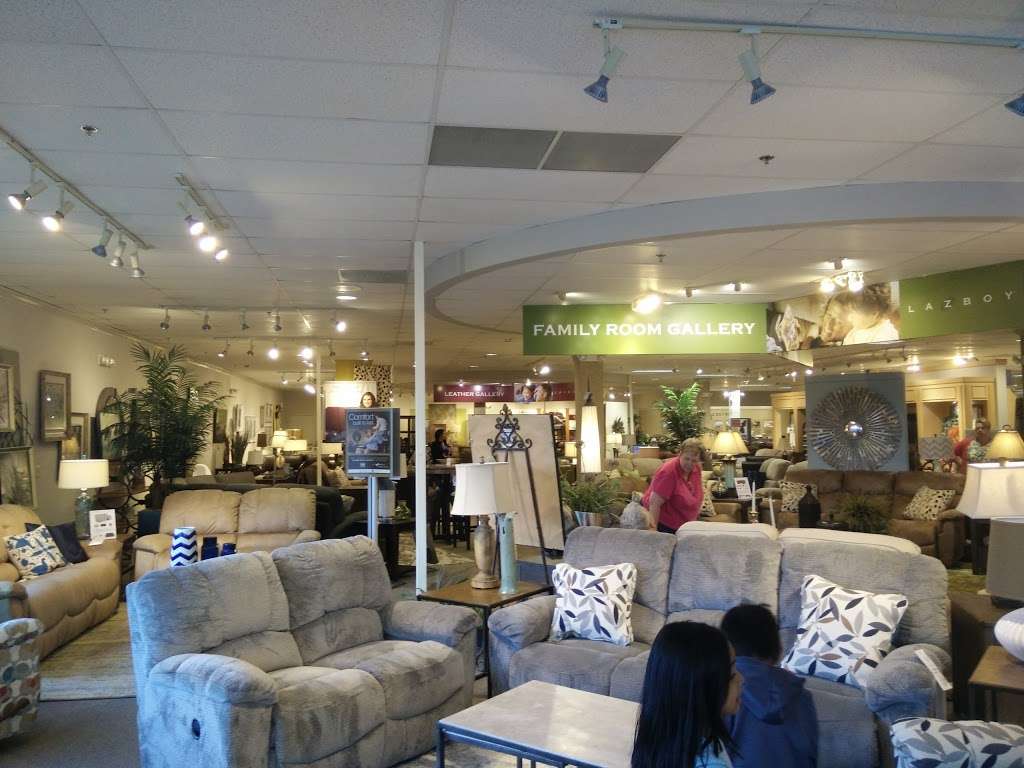 La-Z-Boy Furniture Galleries | 11515 Carolina Pl Pkwy, Pineville, NC 28134, USA | Phone: (704) 341-8393