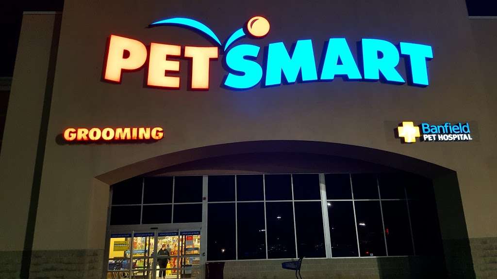 PetSmart | 5 Mystic View Rd, Everett, MA 02149 | Phone: (617) 387-2568