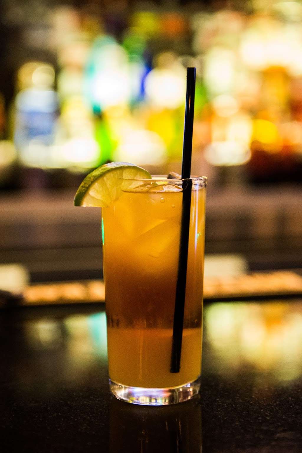 BRYANT PARK LOUNGE | 1033 6th Ave 3rd Floor, New York, NY 10018, USA | Phone: (212) 380-5000