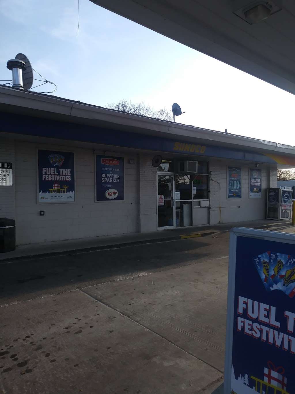 Sunoco Gas Station | 560 Chester Pike, Norwood, PA 19074 | Phone: (610) 237-8875