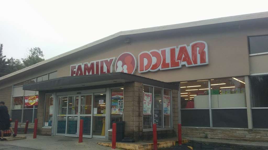 Family Dollar | 4601 Parallel Pkwy, Kansas City, KS 66104, USA | Phone: (913) 967-3569