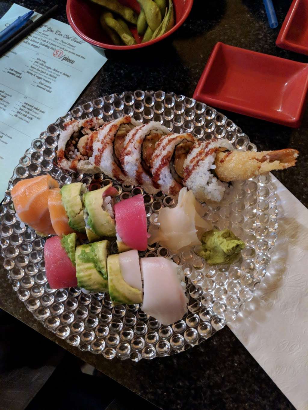 Volcano Sushi Cafe | 1062 W Taylor St, Chicago, IL 60607, USA | Phone: (312) 733-8933