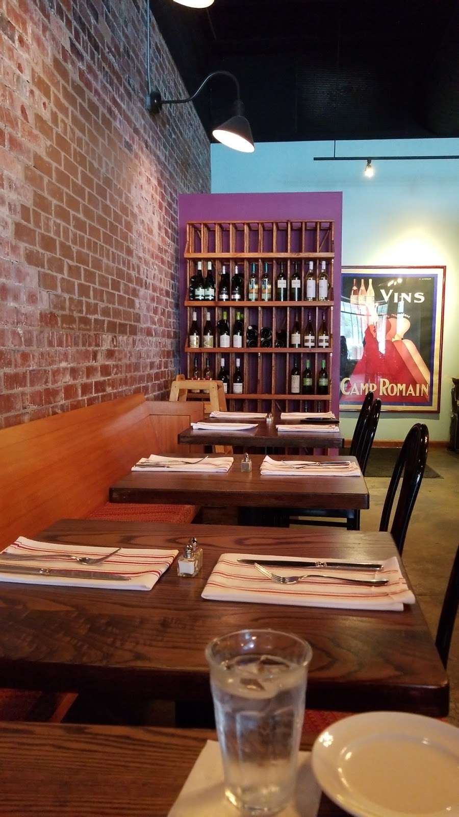 River Bend Bistro & Wine Bar | 7966 Fort Hunt Rd, Alexandria, VA 22308 | Phone: (703) 347-7545