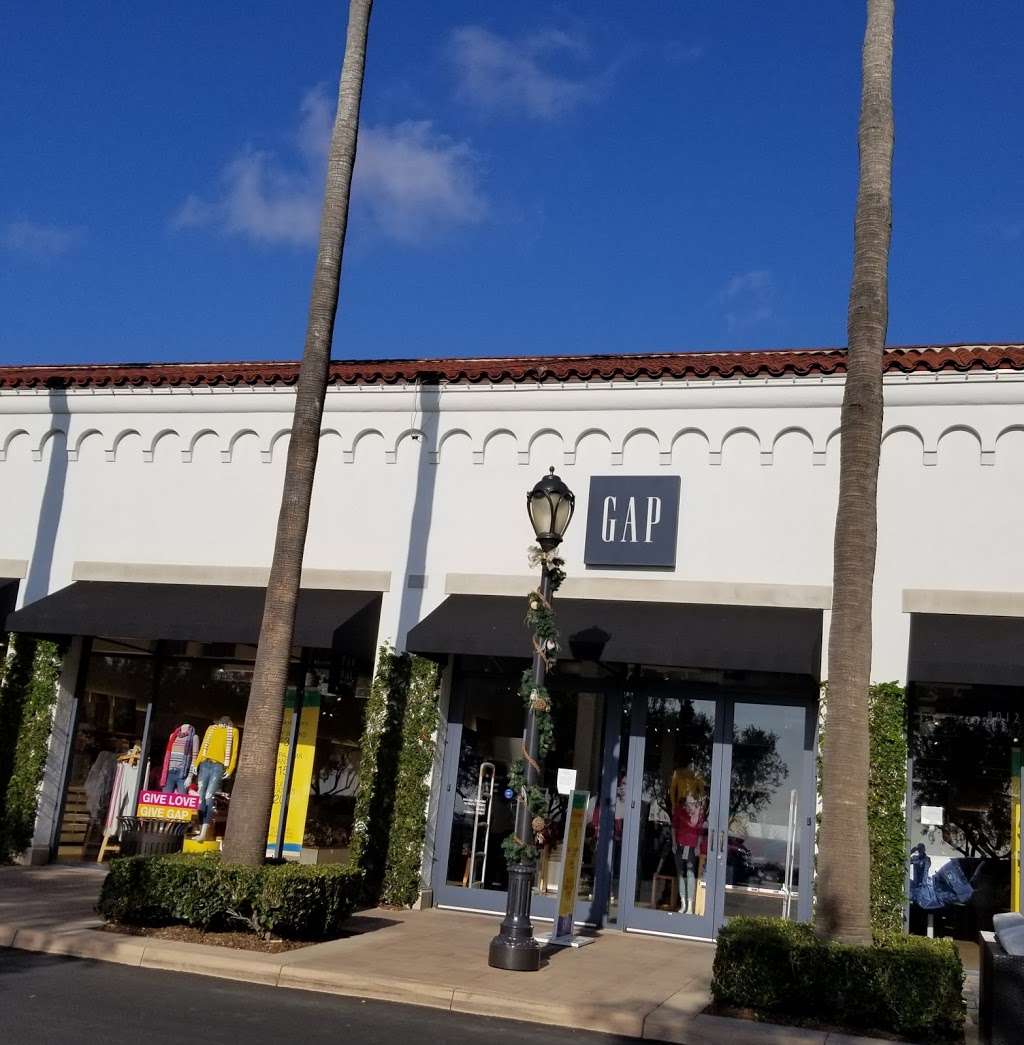 Gap | 8012 E Pacific Coast Hwy Ste B203, Newport Coast, CA 92657, USA | Phone: (949) 494-0792