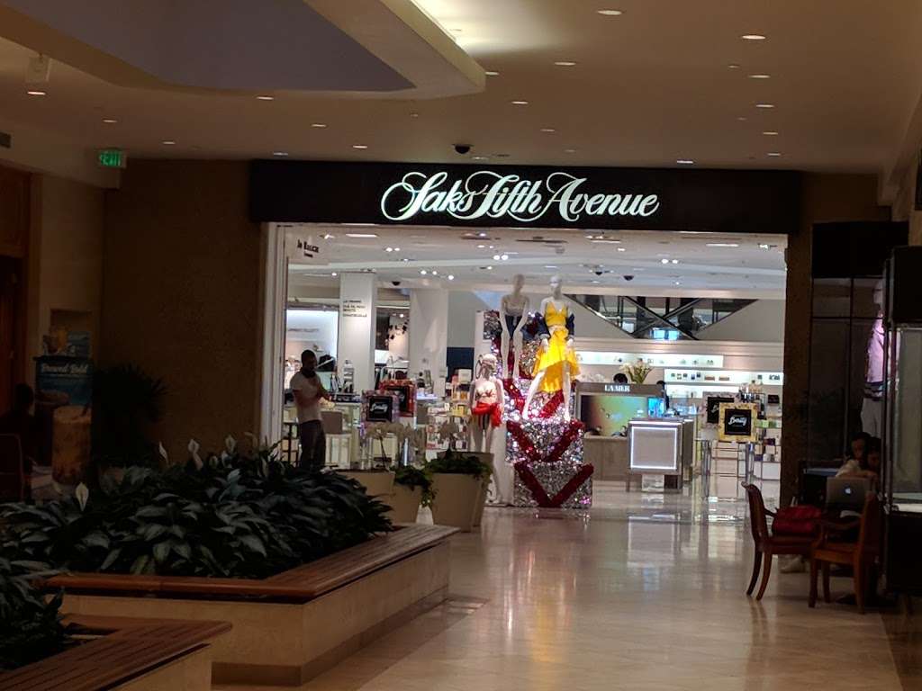 Saks Fifth Avenue | 3333 Bristol St, Costa Mesa, CA 92626 | Phone: (714) 540-3233