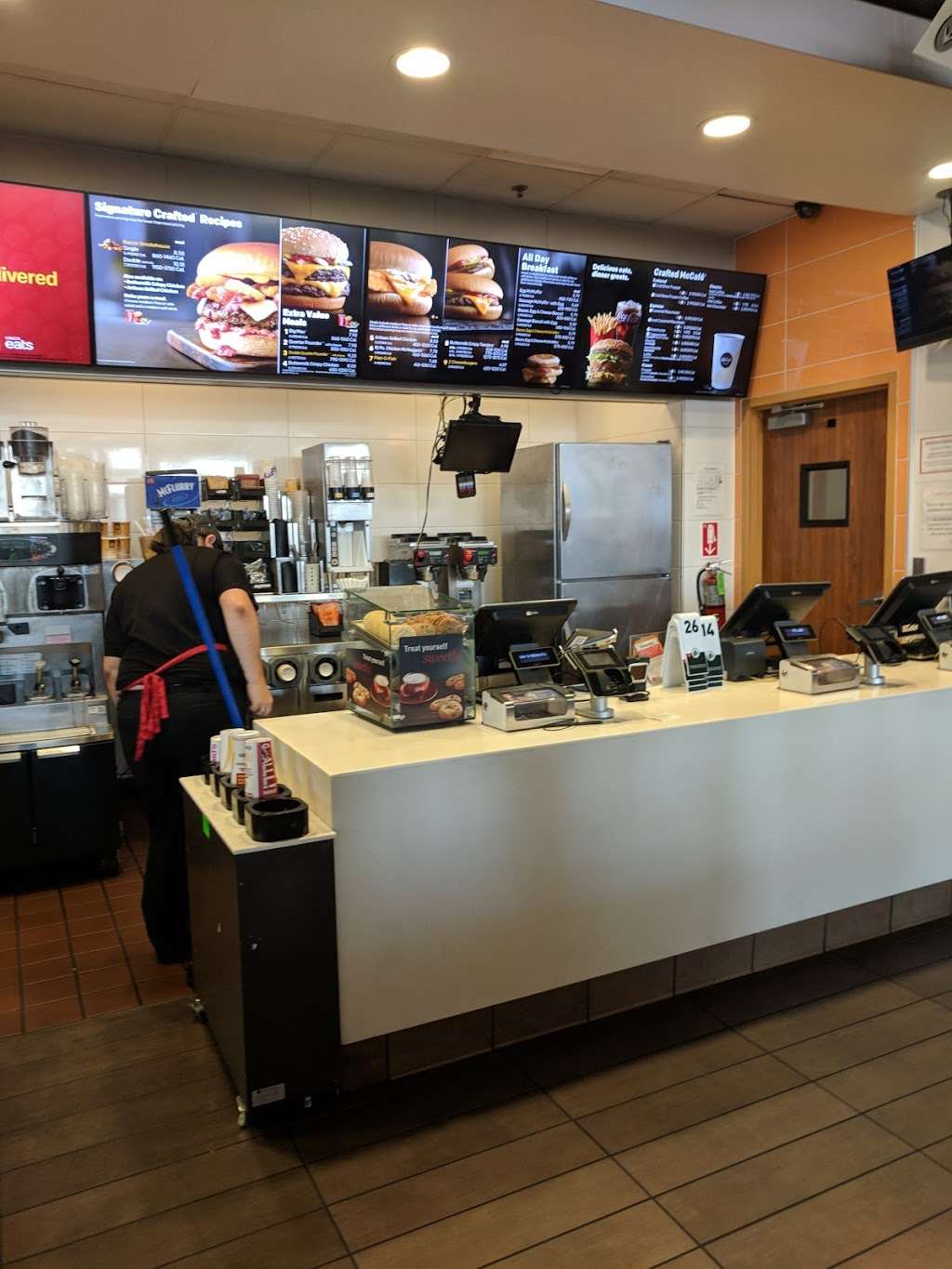 McDonalds | 8840 North Painter Ave, Whittier, CA 90602, USA | Phone: (562) 696-0838