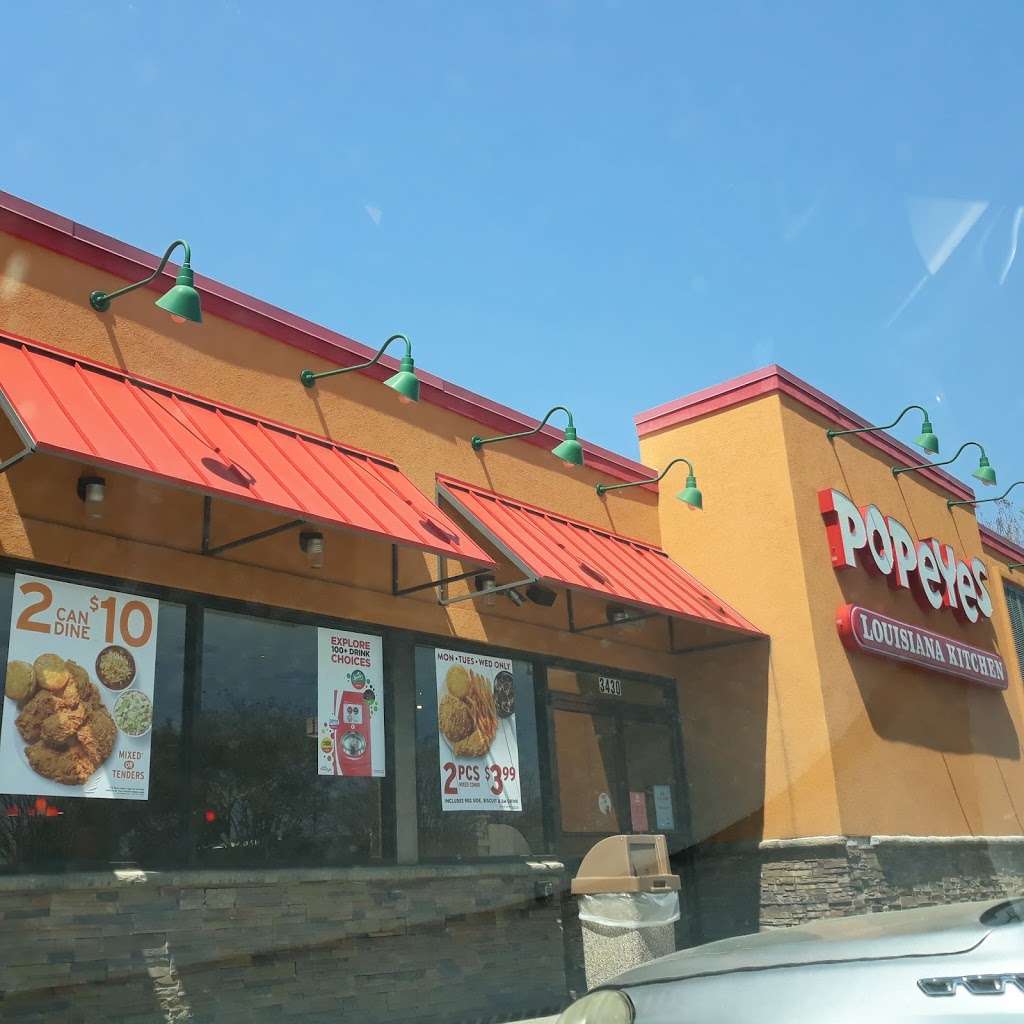 Popeyes Louisiana Kitchen | 3430 E Franklin Blvd, Gastonia, NC 28056, USA | Phone: (704) 866-7470