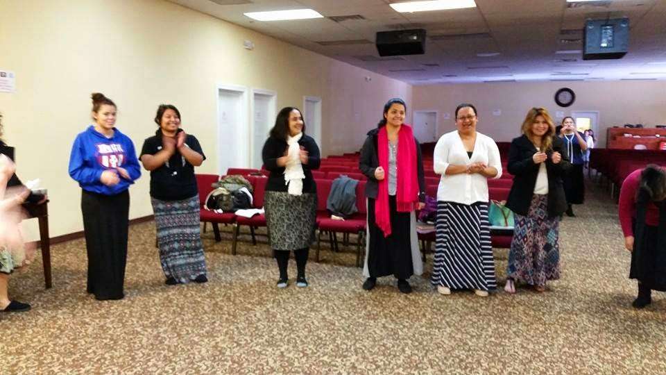 Iglesia Presencia de Dios | 21449 Potomac View Rd, Sterling, VA 20164, USA | Phone: (703) 772-5795