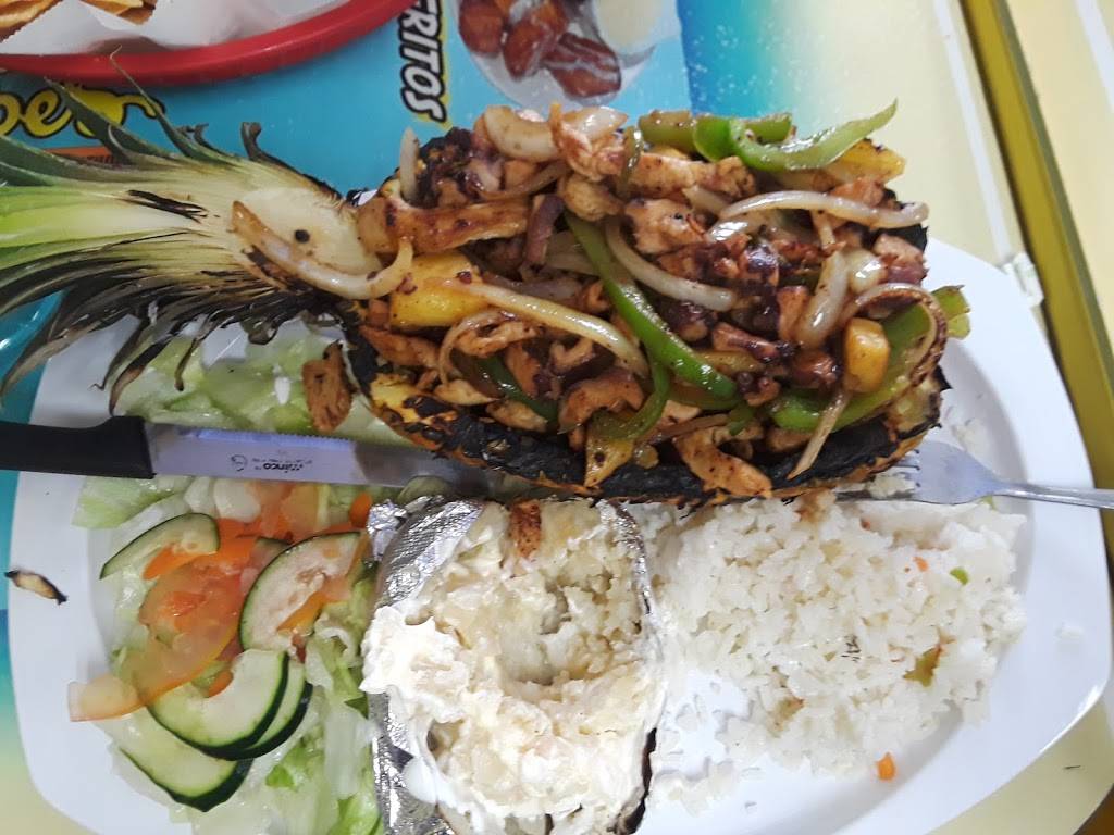 Los Plebes Mariscos | 8405 Rosemead Blvd, Pico Rivera, CA 90660, USA | Phone: (562) 923-8000