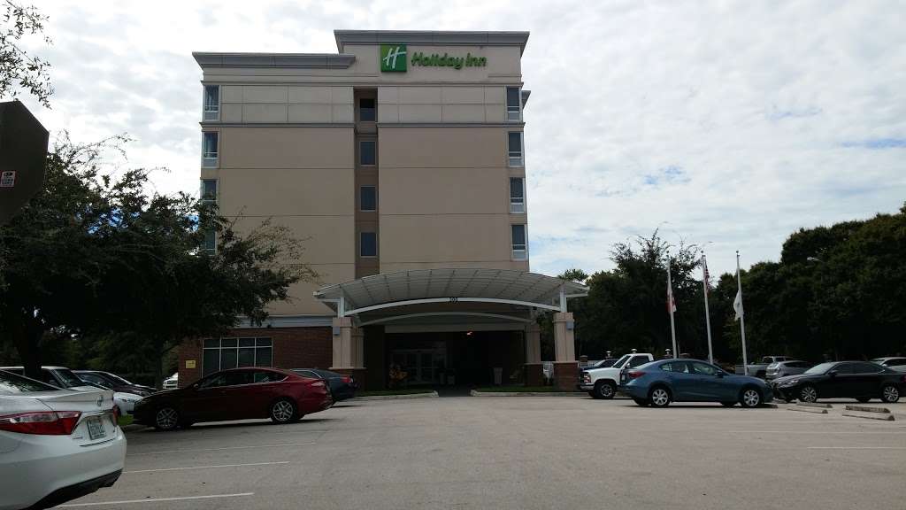 Holiday Inn Winter Haven | 200 Cypress Gardens Blvd, Winter Haven, FL 33880, USA | Phone: (863) 292-2100