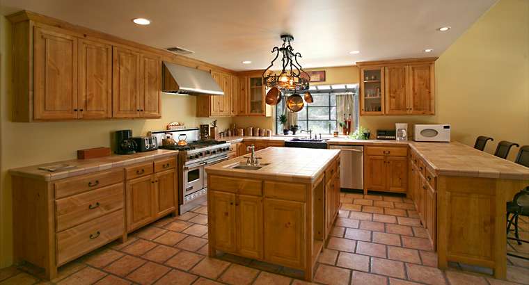 Ridgeview Ranch | 741 W Woodbury Rd, Altadena, CA 91001, USA | Phone: (800) 296-1868