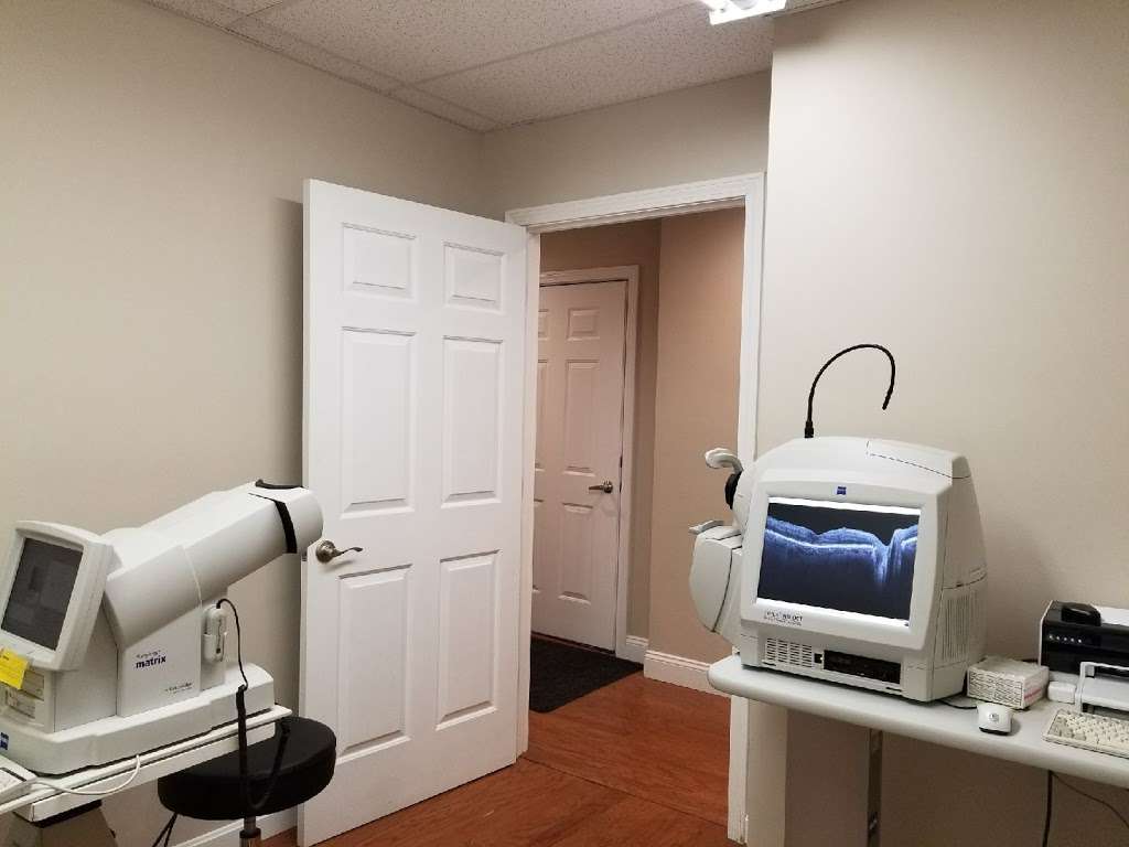 Atlantic Family Eyecare Inc: Freitas William OD | 2345 Mendon Road, Woonsocket, RI 02895, USA | Phone: (401) 765-5430