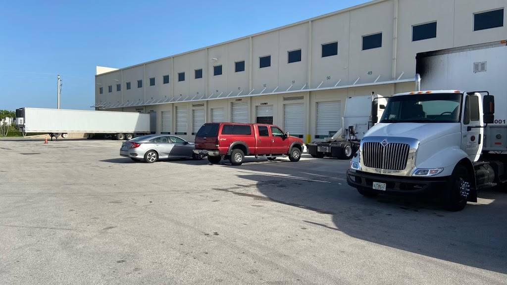 Valpak Manufacturing Center | 1 Valpak Ave N, St. Petersburg, FL 33716, USA | Phone: (727) 568-4200