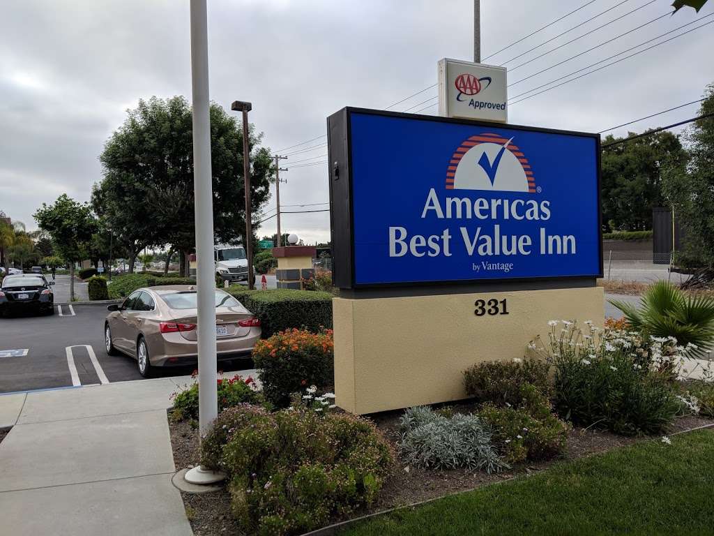 Americas Best Value Inn | 331 E Weddell Dr, Sunnyvale, CA 94089, USA | Phone: (408) 734-0555