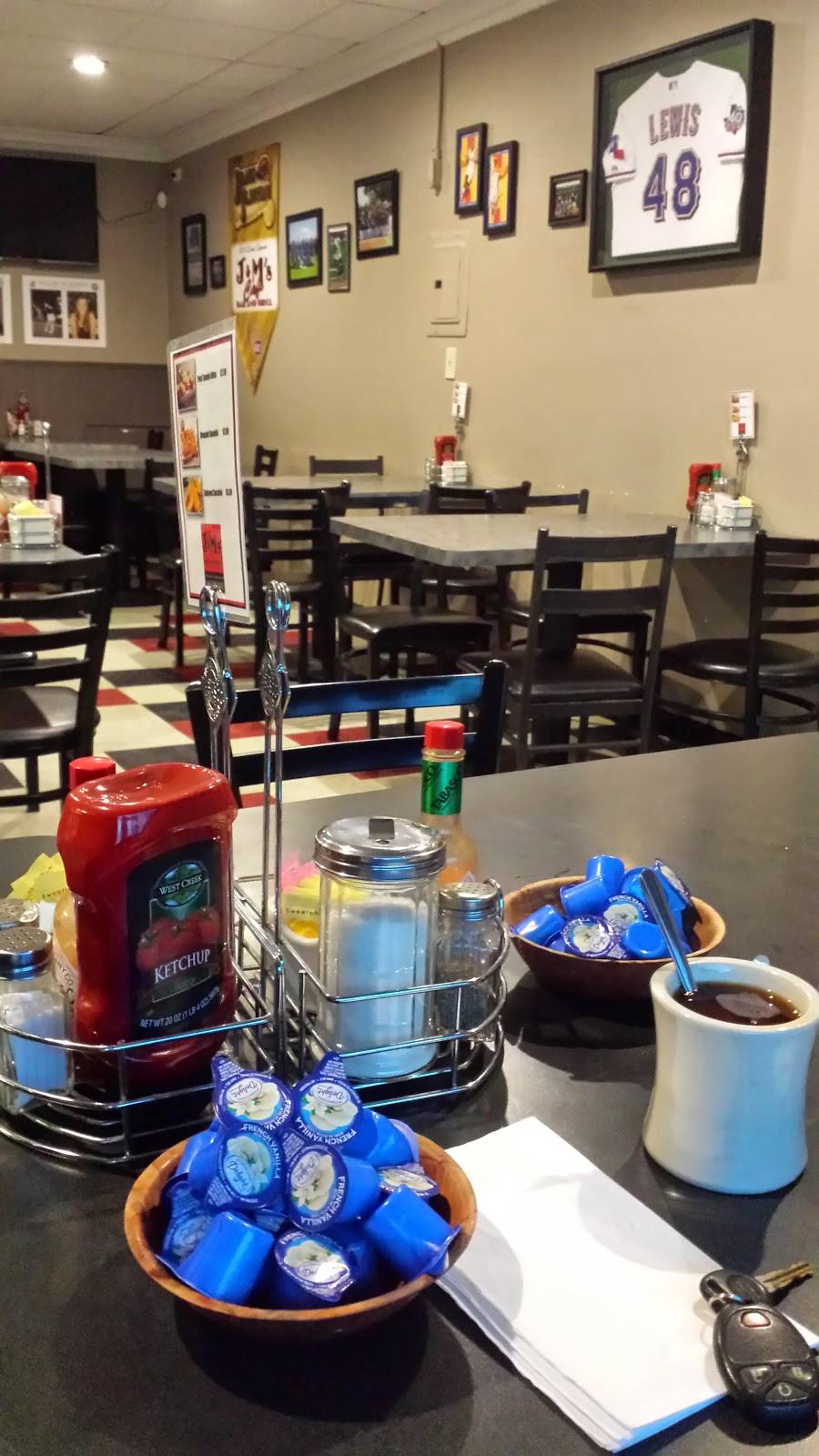 J & Ms Cafe | 10801 Rosedale Hwy, Bakersfield, CA 93312, USA | Phone: (661) 589-3042