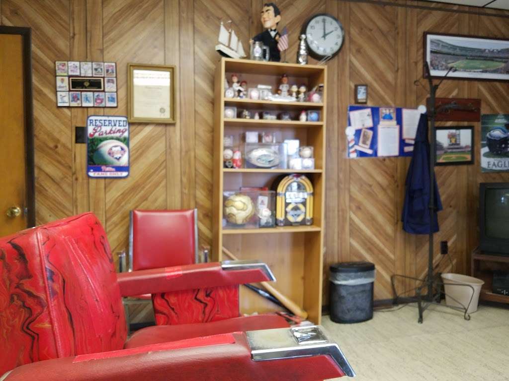 Mikes Barber Shop | 1 W 4th St, Bridgeport, PA 19405, USA | Phone: (610) 277-8494