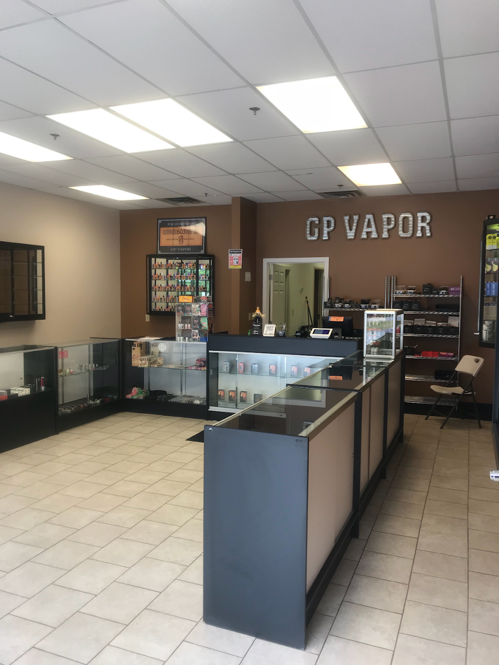 GP Vapor Vape Supplies, Smoking Accessories & CBD | 380 Daniel Webster Hwy, Merrimack, NH 03054, USA | Phone: (603) 420-8005