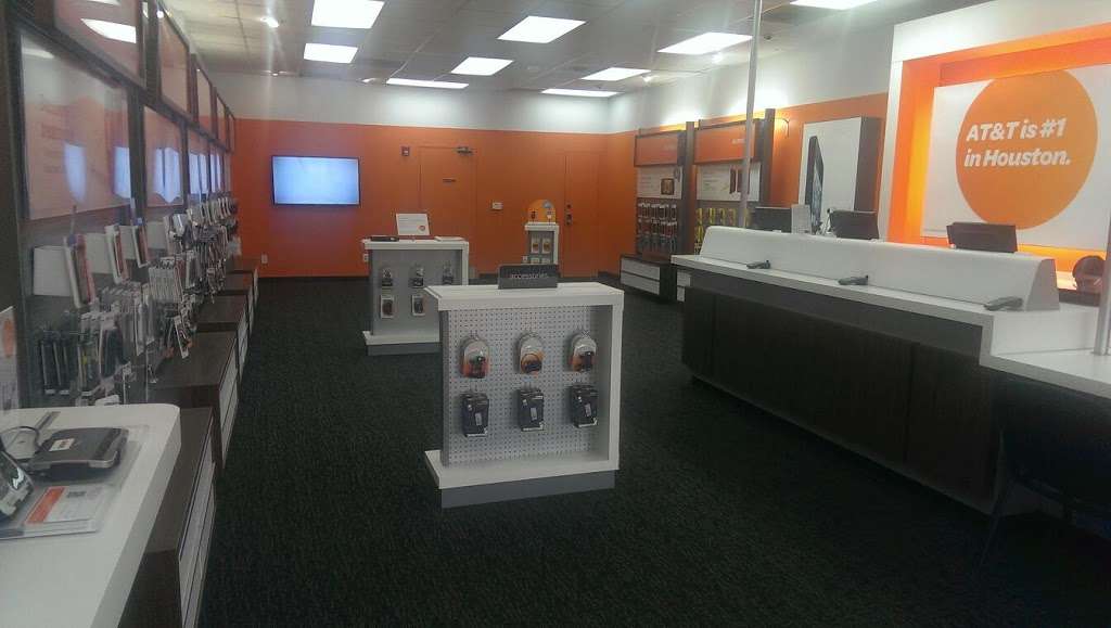 AT&T Store | 2621 S Shepherd Dr #143, Houston, TX 77098, USA | Phone: (713) 528-9911