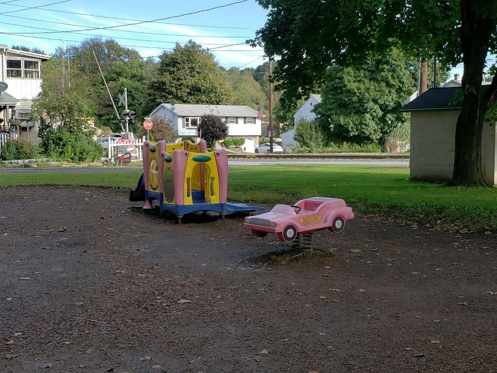 Francis E. Lubinsky Playground | Port Carbon, PA 17965