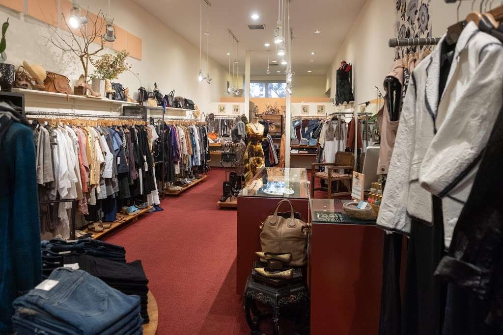 Radbird Fashion and Consignment | 2938 Domingo Ave, Berkeley, CA 94705, USA | Phone: (510) 845-0142